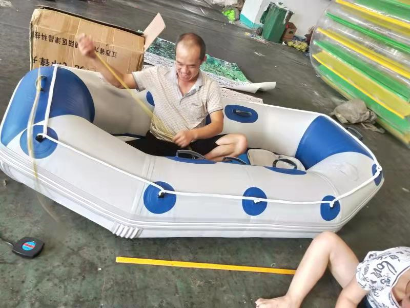 洛隆公司定制充气皮划艇